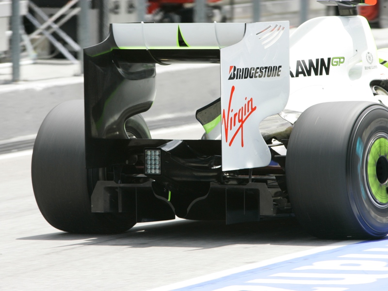 1240563501diffuser brawn gp malaysia 09