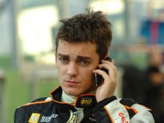 Симеон Иванов поднесе сензация във Formula Renault
