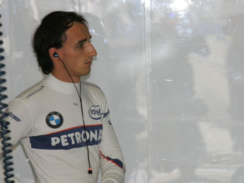 1220010512robert kubica valencia saturday