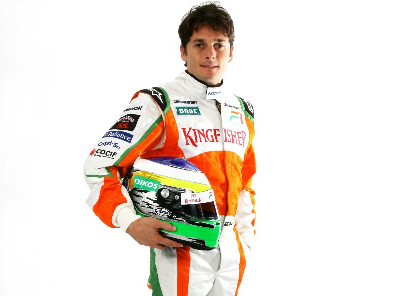 1235956277giancarlo fisichella predstavqne na bolid