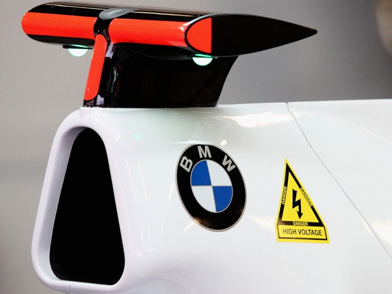1242071944kers bmw