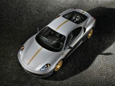 Ферари пускат уникалното последно F430 на търг