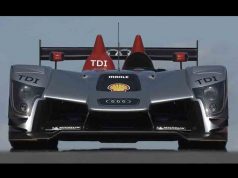 Ауди R15 TDI дебютира обещаващо на Себринг
