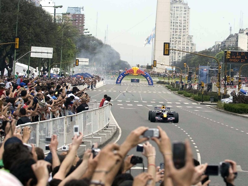 1233058894david coulthard buenos aires ot red bull