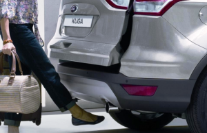 Близо половината клиенти на Ford Kuga предпочитат хендсфри багажника