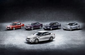 BMW отбелязва 30 години M5