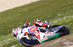 WSBK: Пожар отлага сесията, Рей най-бърз на тренировките
