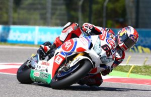 WSBK: Рей печели суперпол