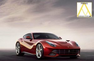 Ferrari F12 berlinetta с награда „Златен компас” за дизайн
