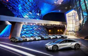 Първите доставки на BMW i8 бяха осъществени в Германия