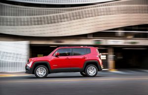 Jeep Renegade се предлага с 16 комбинации двигател/предавателна кутия