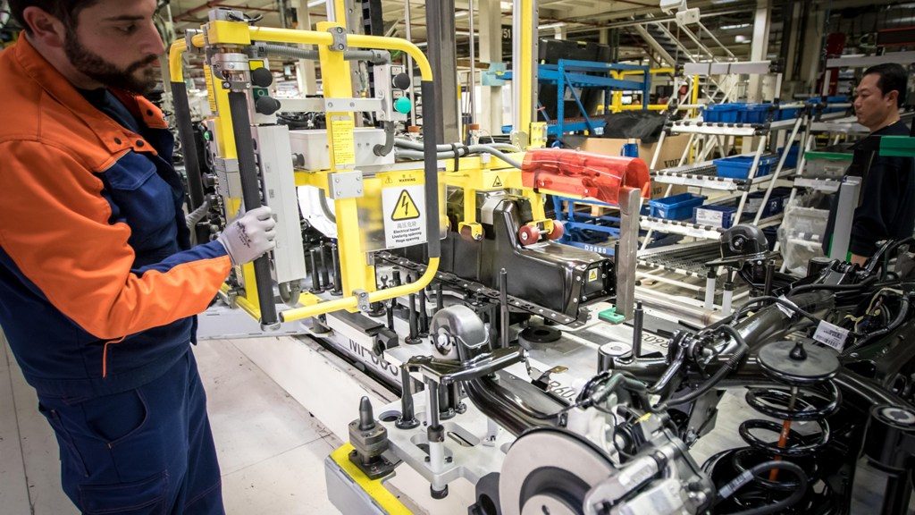 Volvo, фабрика, съоръжение, завод, производство, работа