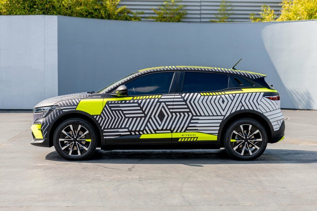 New Renault MEGANE E-TECH Electric pre-production