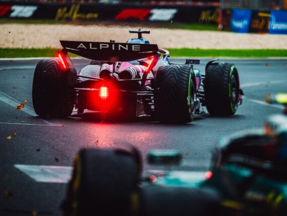 Алпин F1