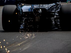 Мерцедес F1, Пирели