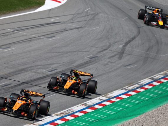 Оскар Пиастри, Ландо Норис, Макларън F1, Макс Верстапен