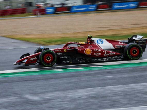 Люис Хамилтън, Ферари F1
