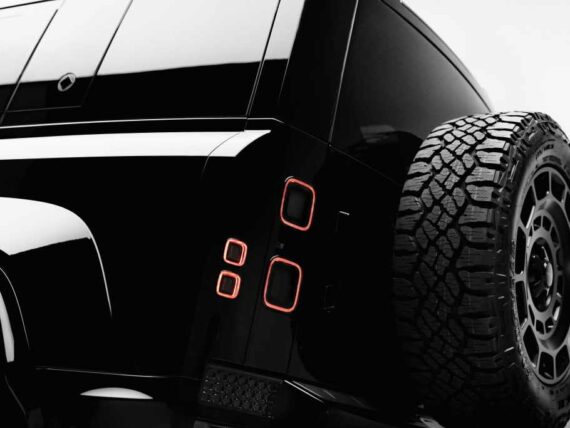 Defender OCTA Black