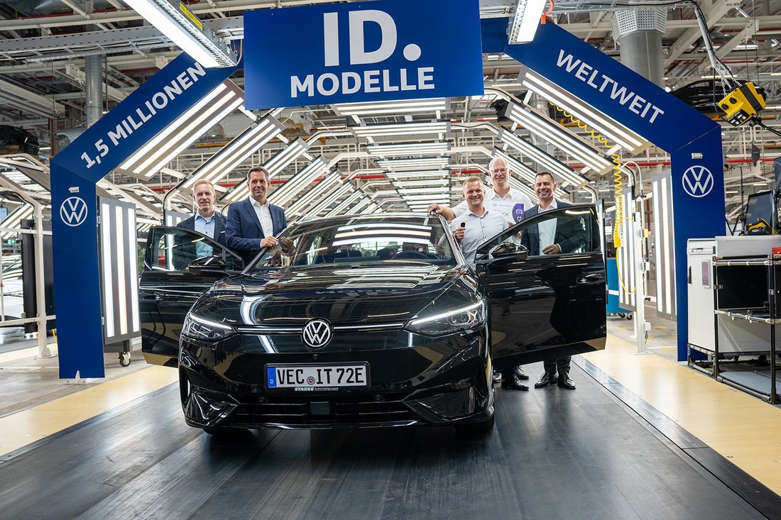 VW_1,5_mln_EV_result Volkswagen ID.7 Tourer Pro – 1,5-милионният ID.