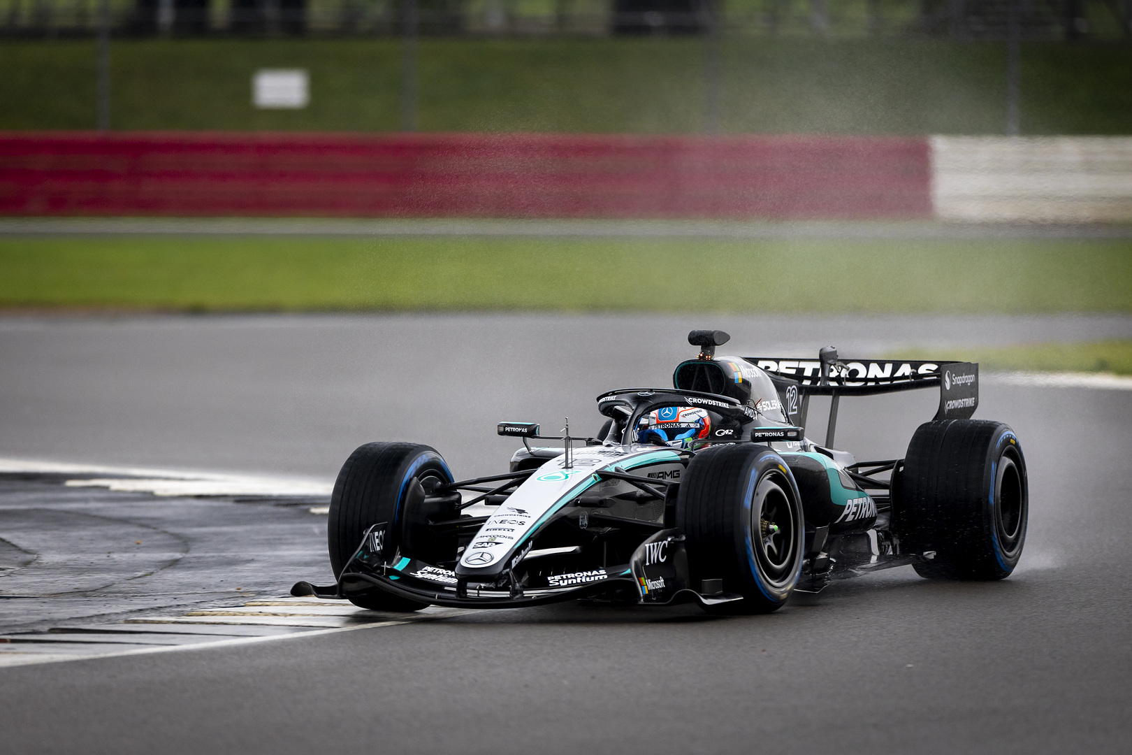 Мерцедес F1 W17