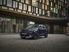 Jeep владее сцената в Брюксел