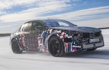 BMW: Електрическият M3 много по-мощен от бензиновия, но на същата цена BMW M3 Neue Klasse