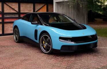 Ferrari Luce