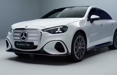 Mercedes C400 4Matic EQ