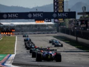 „Налудничавата“ идея на Сайнц за F1: Всеки пилот да кара по 2 старта за всеки отбор Формула 1, F1, стартова решетка, грид, Гран при на Барселона-Каталуния, Гран при на Каталуния, Барселона, Каталуния