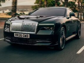 Rolls-Royce Spectre: Електрическият аристократ надграден в Series 2 Rolls-Royce Spectre