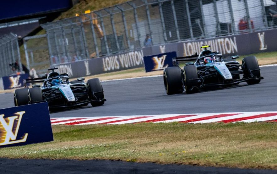 150 Андреа Кими Антонели, Джордж Ръсел, Мерцедес F1