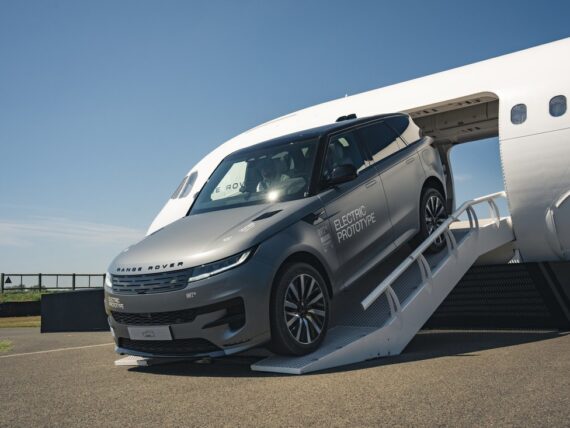 Range Rover Sport Electric: Динамика и лукс Range Rover Sport Electric
